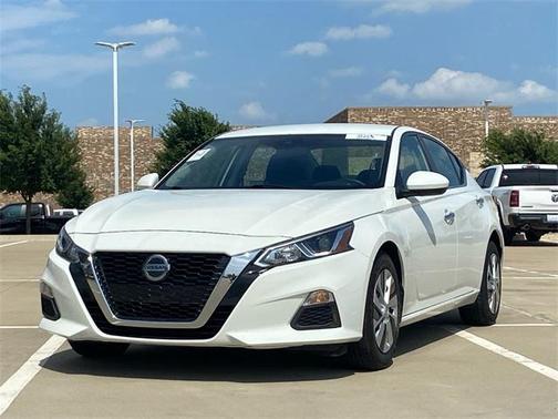 2022 Nissan Altima S FWD