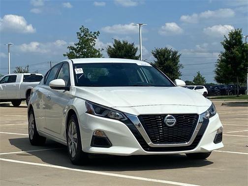 2022 Nissan Altima S FWD