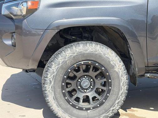 2021 Toyota 4Runner TRD Off Road