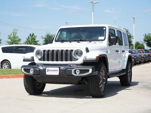 bright white clearcoat 2026 Jeep Wrangler 4-Door Sahara 4x4