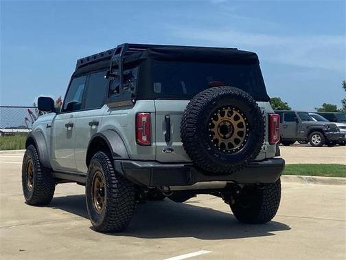 2022 Ford Bronco Badlands
