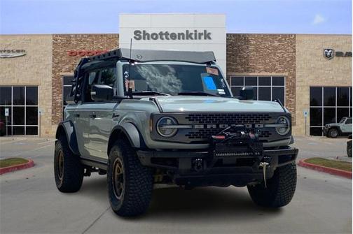 2022 Ford Bronco Badlands