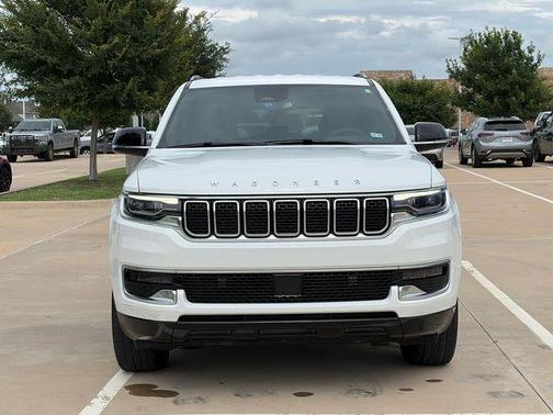 Bright White Clearcoat 2023 Jeep Wagoneer Series I 4x2