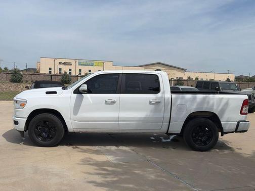 Bright White Clearcoat 2020 RAM 1500 Big Horn/Lone Star