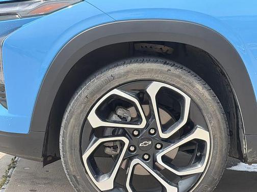 Fountain Blue 2024 Chevrolet Trax FWD 2RS
