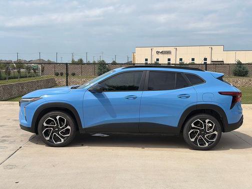 Fountain Blue 2024 Chevrolet Trax FWD 2RS