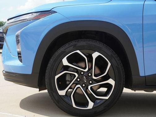 Fountain Blue 2024 Chevrolet Trax FWD 2RS