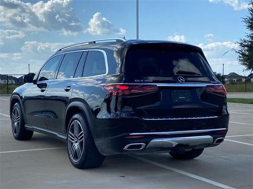 2025 Mercedes-Benz GLS 450 4MATIC