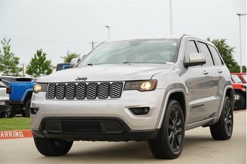2021 Jeep Grand Cherokee Laredo