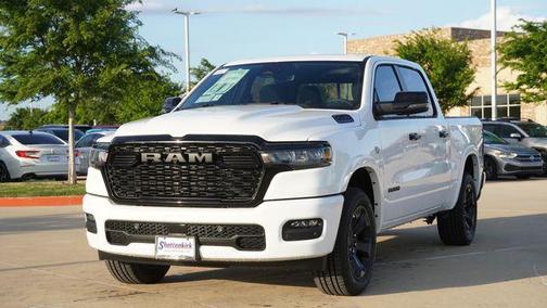 Bright White Clearcoat 2026 RAM 1500 Big Horn/Lone Star