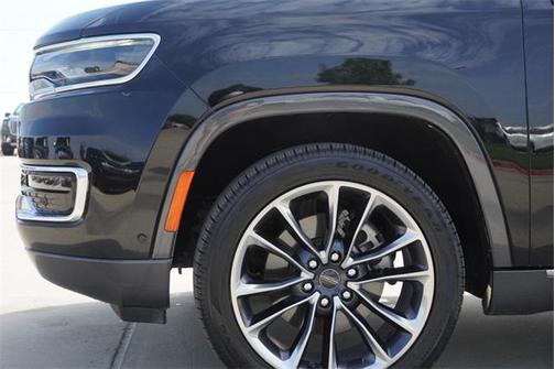 2022 Jeep Wagoneer Series III 4x4