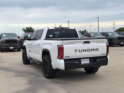 Ice 2026 Toyota Tundra Hybrid Limited