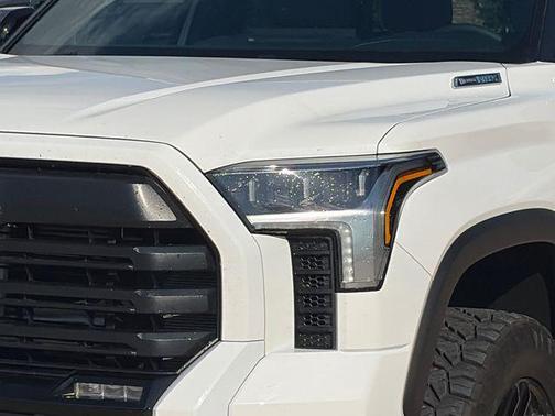 Ice 2026 Toyota Tundra Hybrid Limited