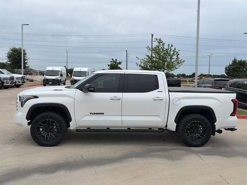 Ice 2026 Toyota Tundra Hybrid Limited