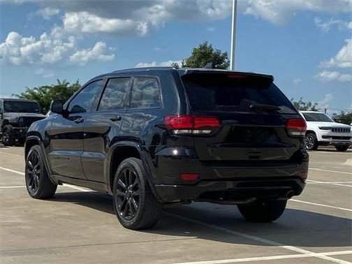 2020 Jeep Grand Cherokee Altitude