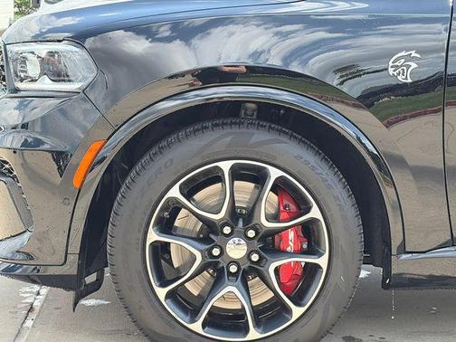 DB Black Crystal Clearcoat 2026 Dodge Durango SRT Hellcat