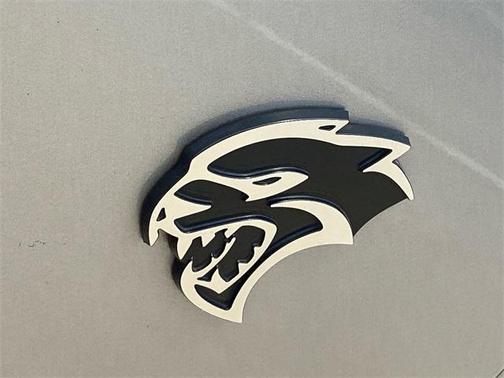 2015 Dodge Challenger SRT Hellcat