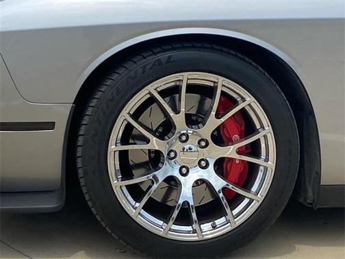 2015 Dodge Challenger SRT Hellcat