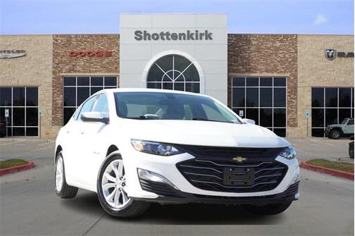 2022 Chevrolet Malibu FWD LT