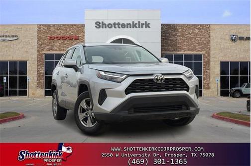 2024 Toyota RAV4 XLE