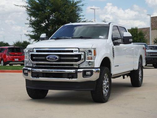 Oxford White 2022 Ford F-250 Lariat