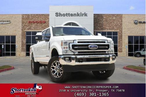 Oxford White 2022 Ford F-250 Lariat