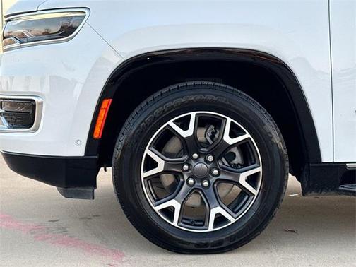 2023 Jeep Wagoneer Series III 4x2