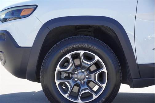 2022 Jeep Cherokee Trailhawk