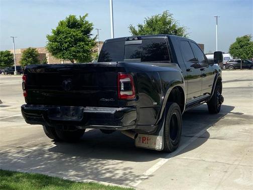 2024 RAM 3500 Limited Mega Cab 4x4 6'4' Box