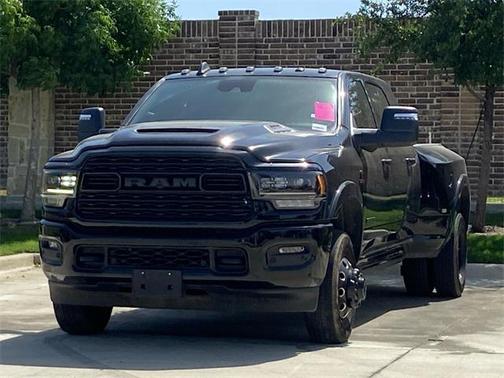 2024 RAM 3500 Limited Mega Cab 4x4 6'4' Box