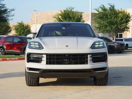Gray 2024 Porsche Cayenne Cayenne