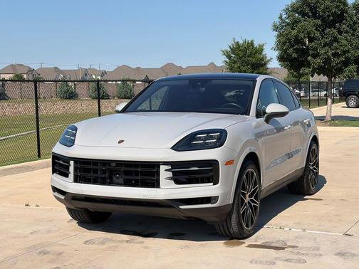 Gray 2024 Porsche Cayenne Cayenne