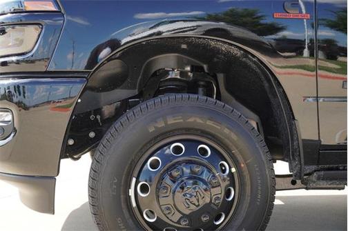 2025 RAM 3500 Laramie Crew Cab 4x4 8' Box