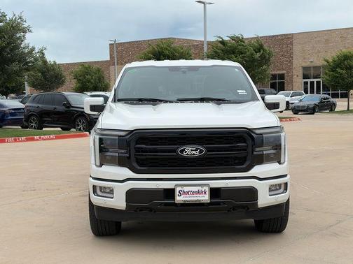 Star White Metallic Tri-Coat 2024 Ford F-150 Lariat