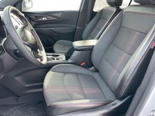 2023 Chevrolet Equinox AWD RS