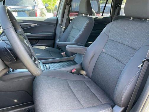 2021 Honda Passport AWD Sport