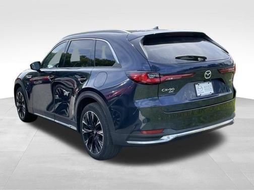 2024 Mazda CX-90 PHEV Premium Plus