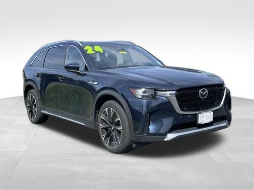 2024 Mazda CX-90 PHEV Premium Plus