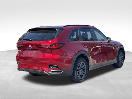 Soul Red Crystal Metallic 2025 Mazda CX-70 3.3 Turbo Preferred Package
