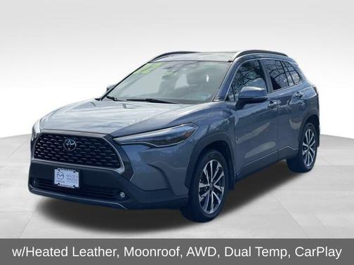 2022 Toyota Corolla Cross XLE