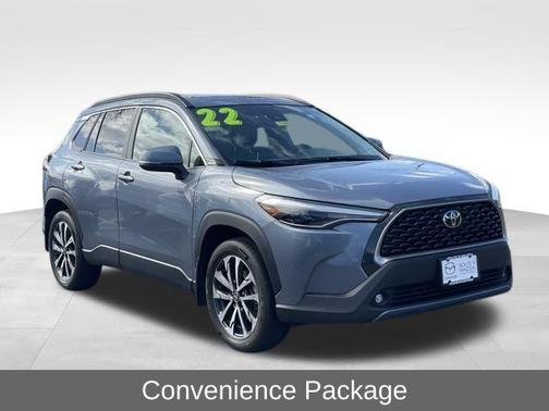 2022 Toyota Corolla Cross XLE