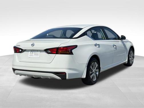 2021 Nissan Altima S FWD
