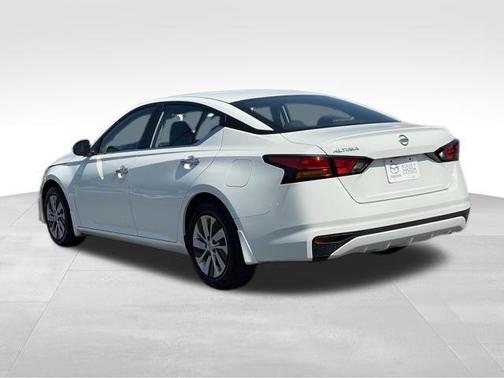 2021 Nissan Altima S FWD