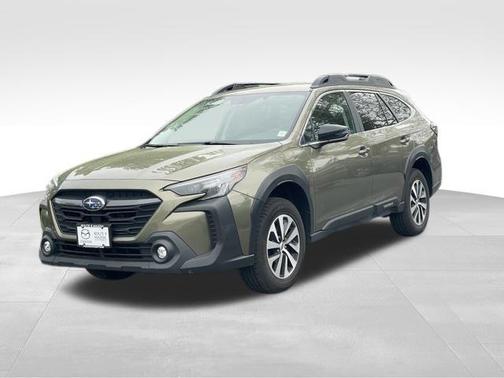 Autumn Green Metallic 2025 Subaru Outback Premium