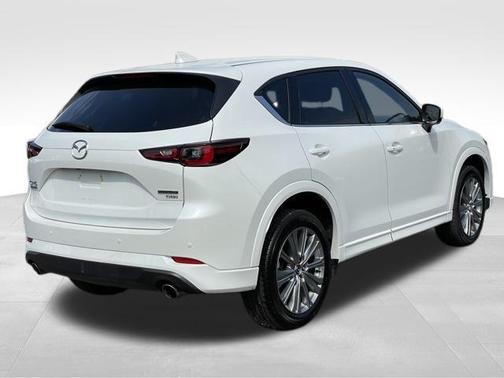 2022 Mazda CX-5 Signature