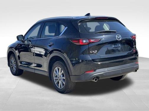 2023 Mazda CX-5 2.5 S Preferred Package