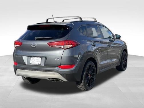 2017 Hyundai TUCSON Night