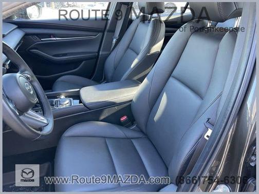 Platinum Quartz Metallic 2024 Mazda Mazda3 FWD w/Preferred Package