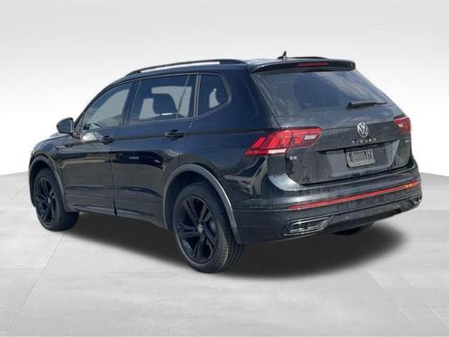 2023 Volkswagen Tiguan 2.0T SE R-Line Black 4MOTION