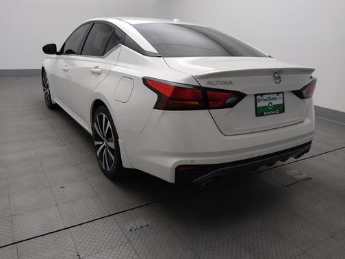 2020 Nissan Altima SR FWD